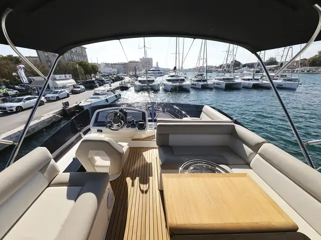 Beneteau 53