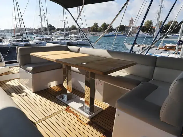 Beneteau 53