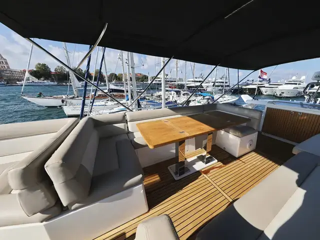 Beneteau 53