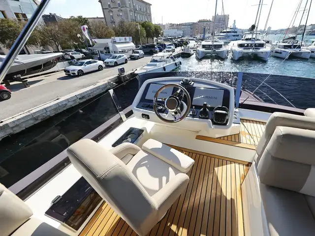 Beneteau 53