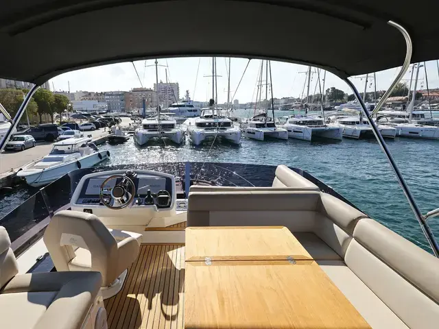 Beneteau 53