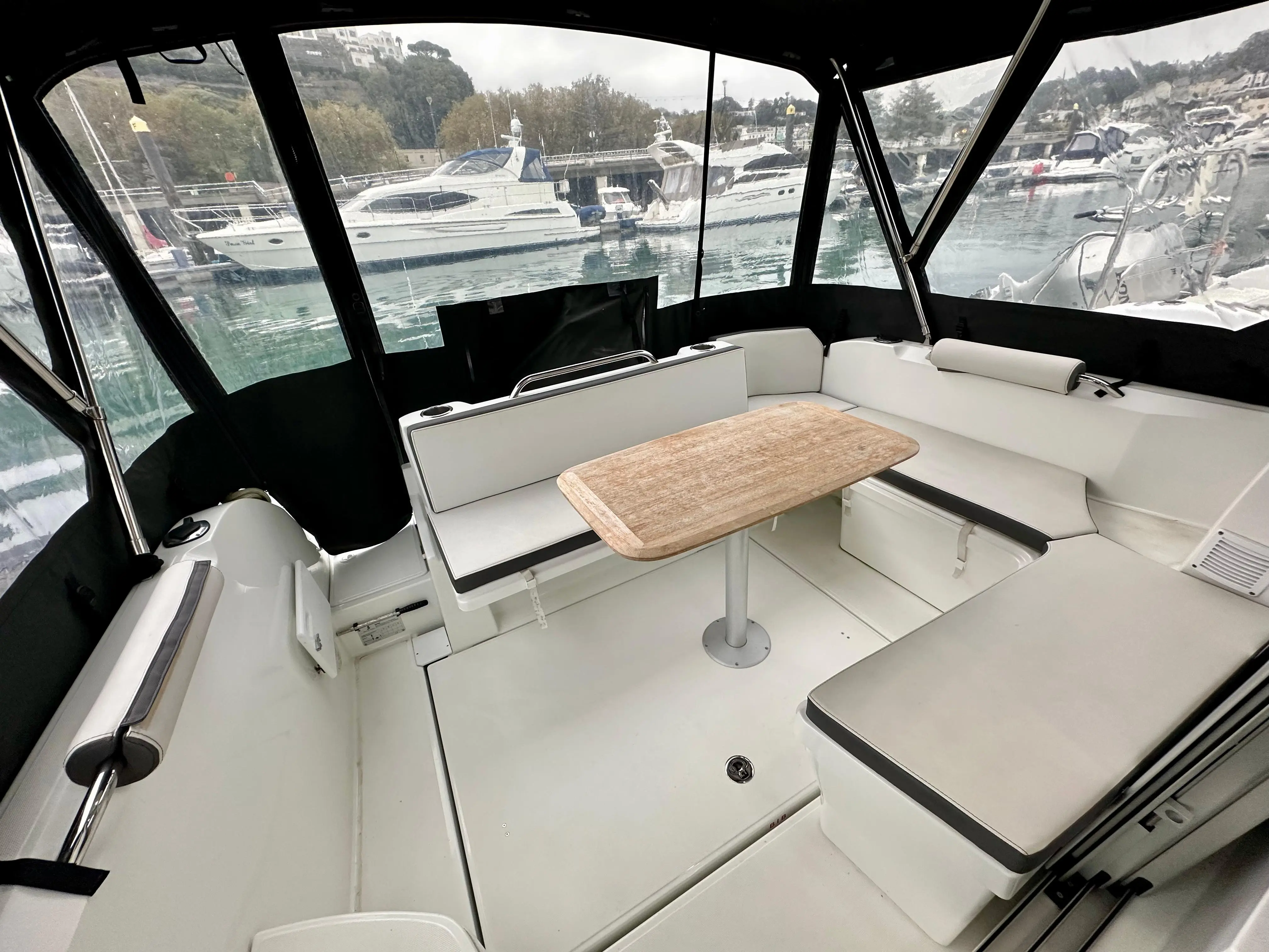 2019 Beneteau antares 8