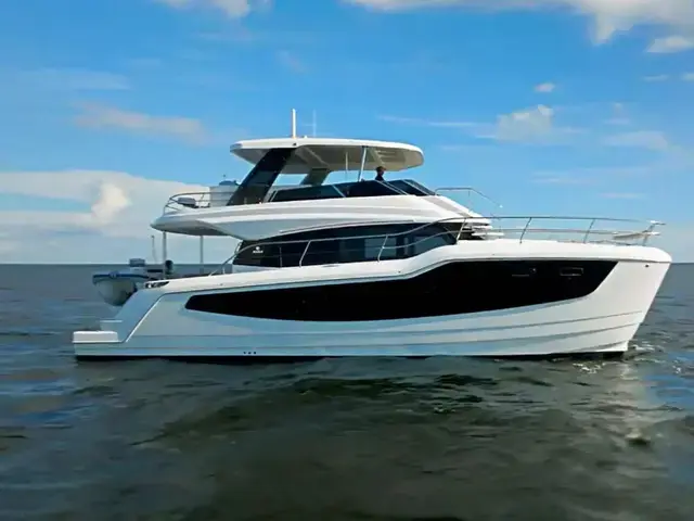 Aquila 50 Power Catamaran