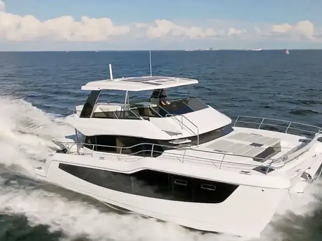 Aquila 50 Power Catamaran