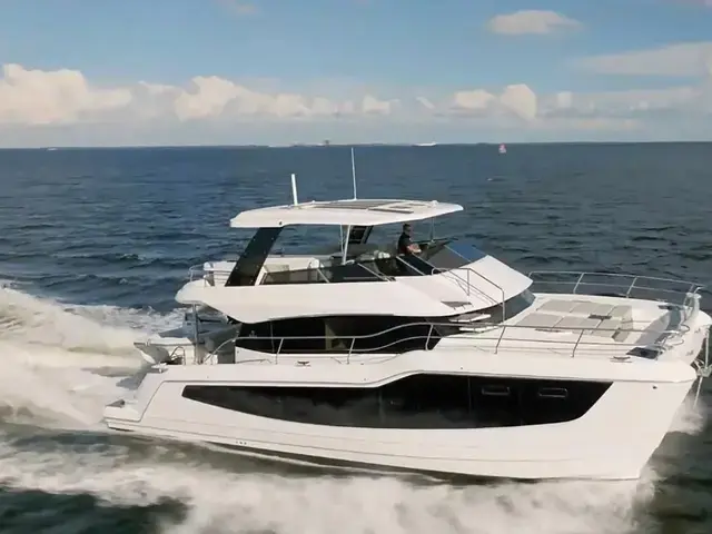 Aquila 50 Power Catamaran