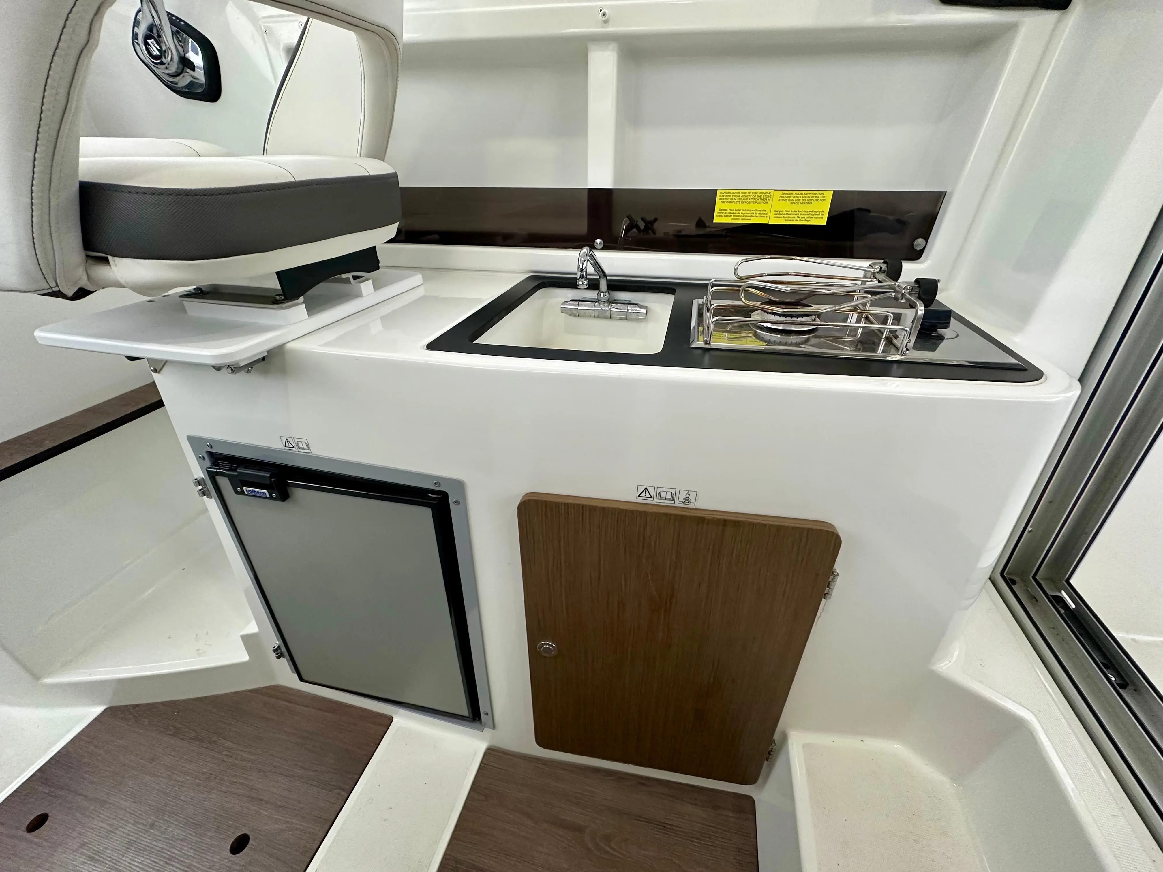 2019 Beneteau antares 8