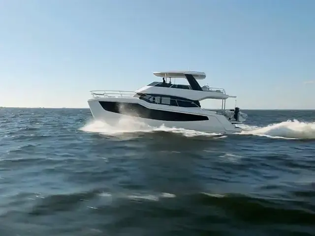 Aquila 50 Power Catamaran