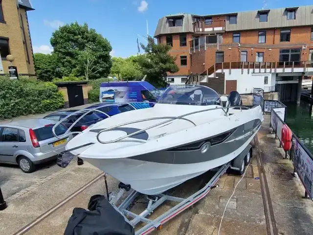 Galeon Galia 700 Sundeck