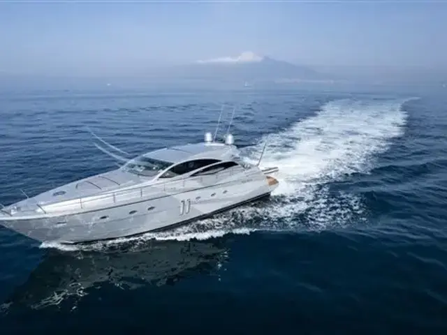 Pershing 62