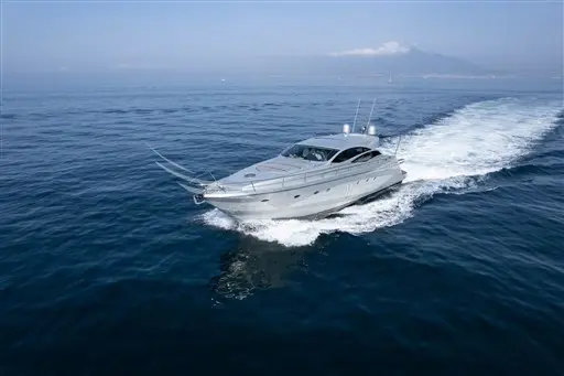 2005 Pershing 62