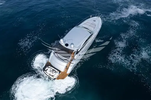 2005 Pershing 62