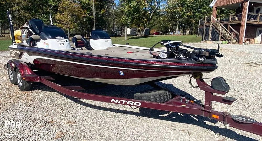 2010 Nitro z9 dc