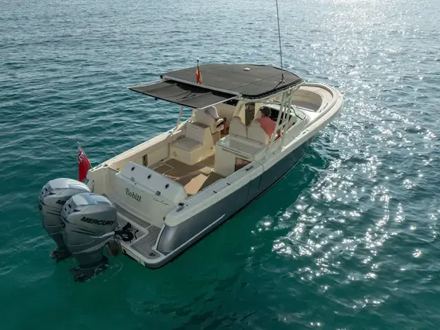 Chris Craft 30 Calypso