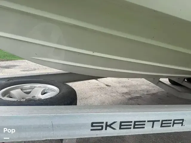 Skeeter Sx240