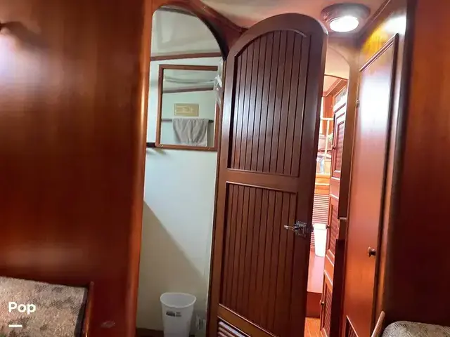 Trader 43 Double Cabin