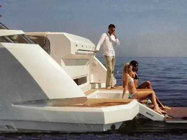 Galeon 640 Fly