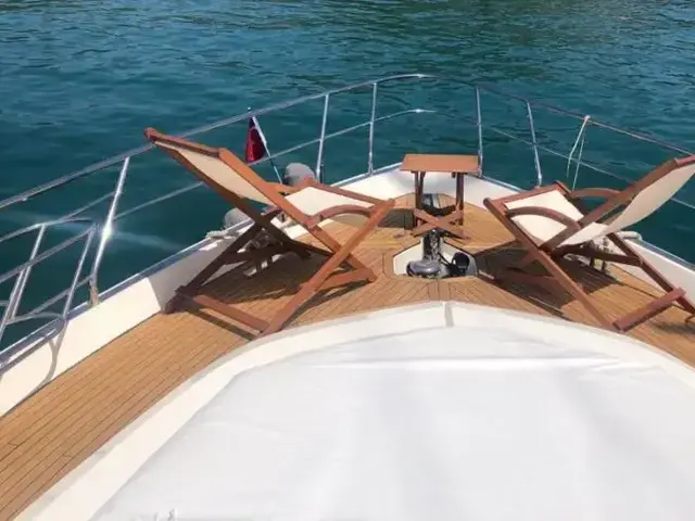 Galeon 640 Fly