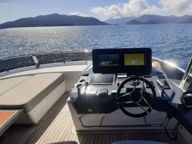 Sirena 68