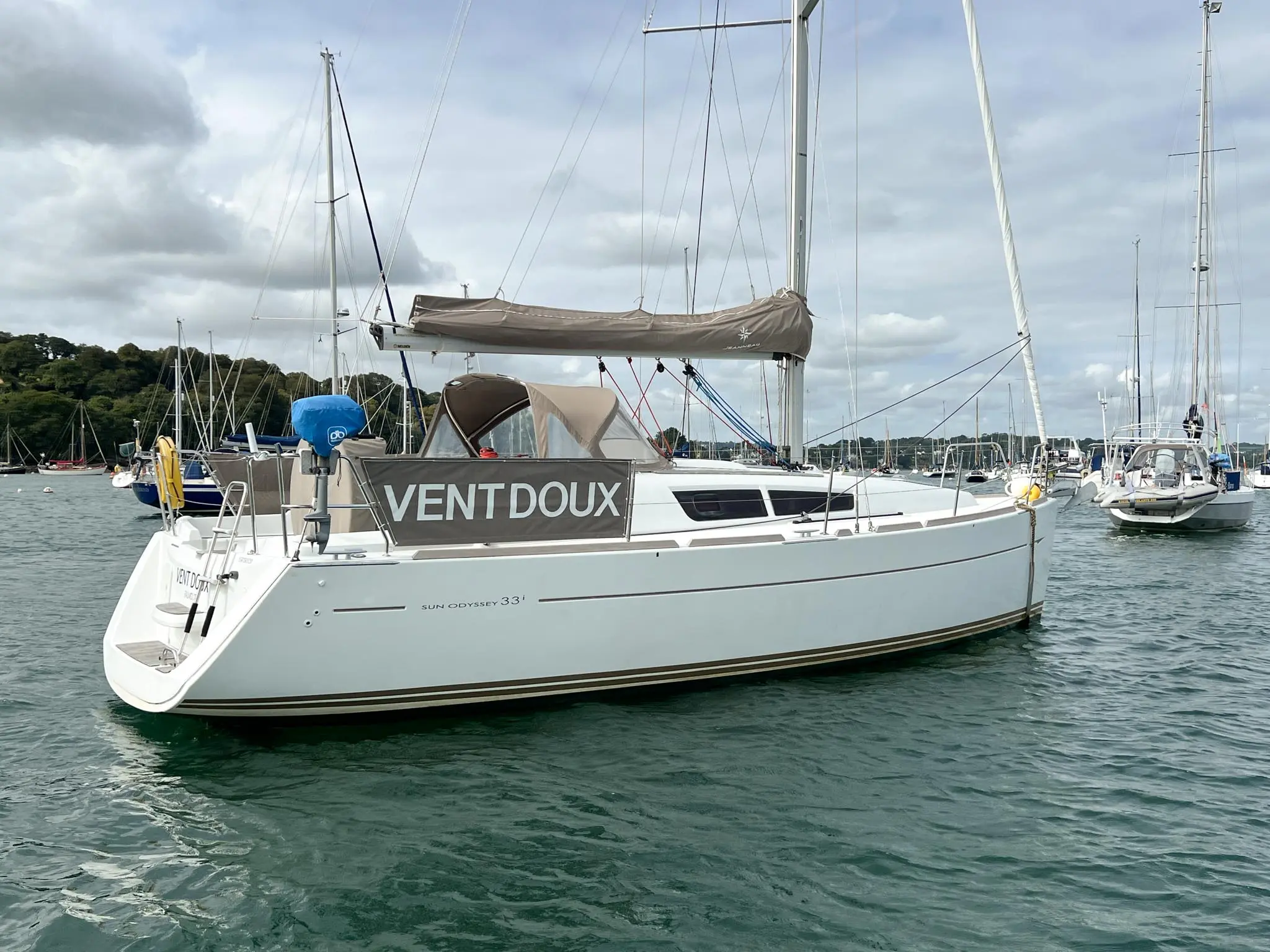 2012 Jeanneau 33i