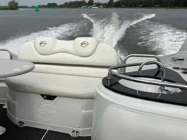 Crownline 315 Scr