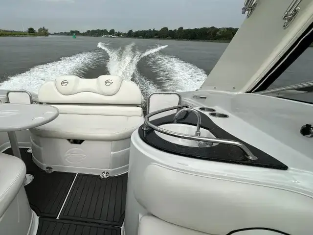 Crownline 315 Scr