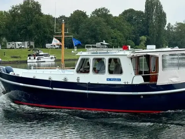 Motor Yacht Twillert Rondspantkotter 11.20 OK Paviljoen