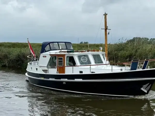 Motor Yacht Molenmaker & Mantelkotter 11.80 Ak Cabrio