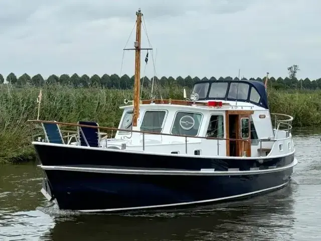 Motor Yacht Molenmaker & Mantelkotter 11.80 Ak Cabrio