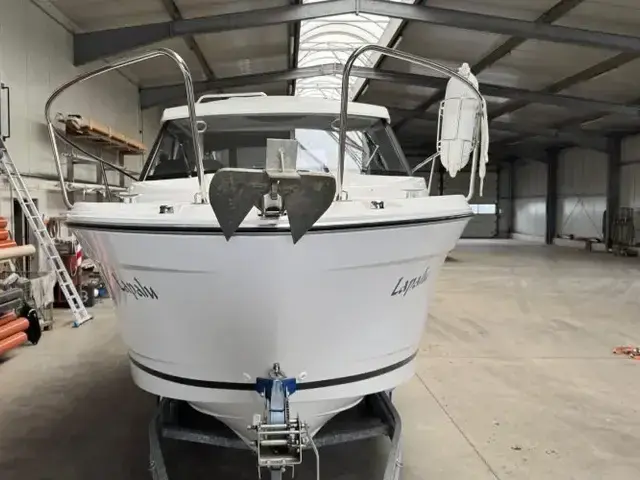 Jeanneau Merry Fisher 695