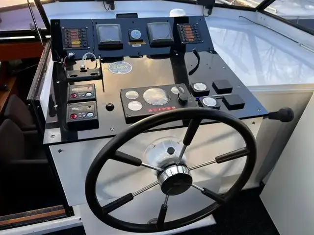 Motor Yacht Atico 43 AK Cabrio