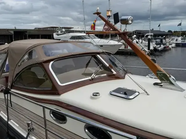 Interboat Intercruiser 34