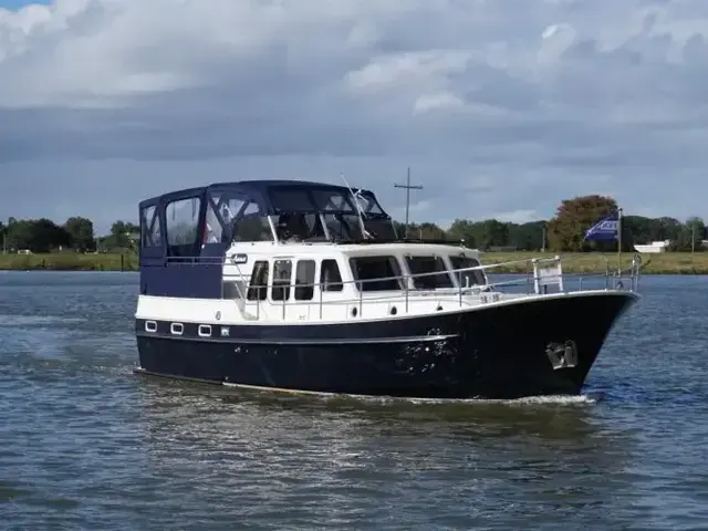 Motor Yacht Vripack Spiegelkotter 11.50 AK