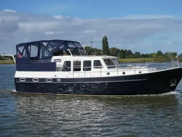 Motor Yacht Vripack Spiegelkotter 11.50 AK