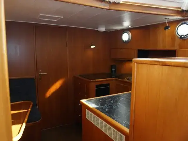 Motor Yacht Vripack Spiegelkotter 11.50 AK