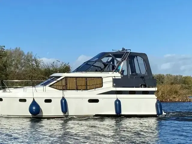 Vri Jon Contessa 37 AK Cabrio