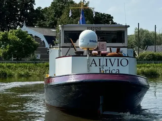 Motor Yacht Luxe Motor 27.70 VS Varend Woonschip