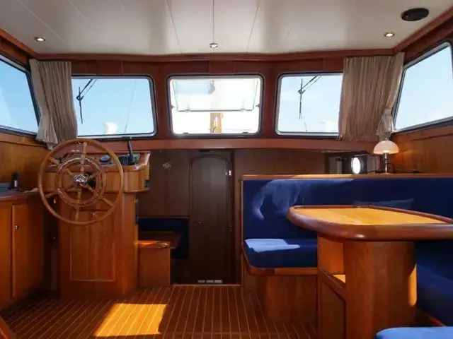 Motor Yacht 11.80 AK