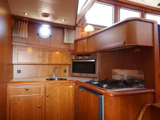 Motor Yacht 11.80 AK