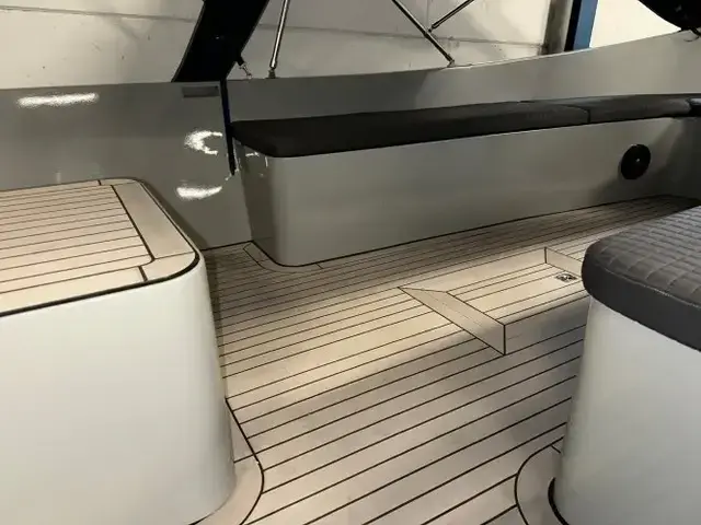 Motor Yacht Dutch Steel Sloep 740