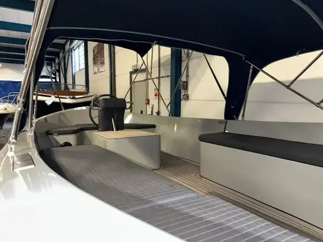 Motor Yacht Dutch Steel Sloep 740