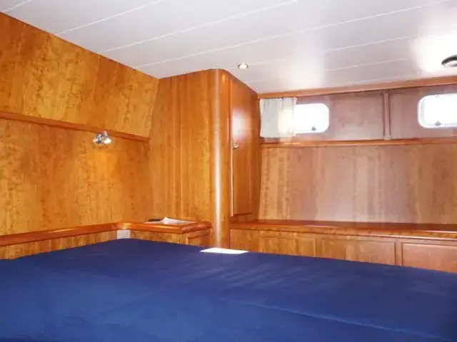 Motor Yacht 11.80 AK