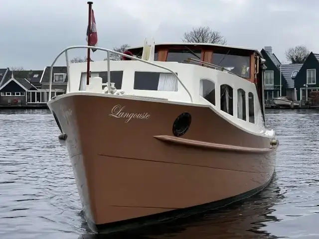 Motor Yacht Kofferdek Kruiser 8.80 OK