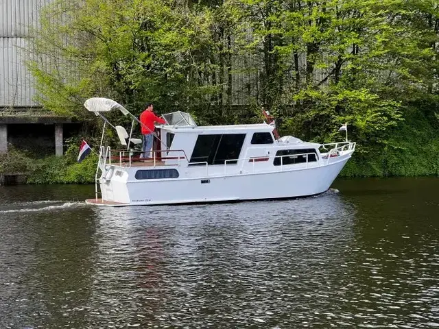 Motor Yacht Elna Kruiser 9.20 AK