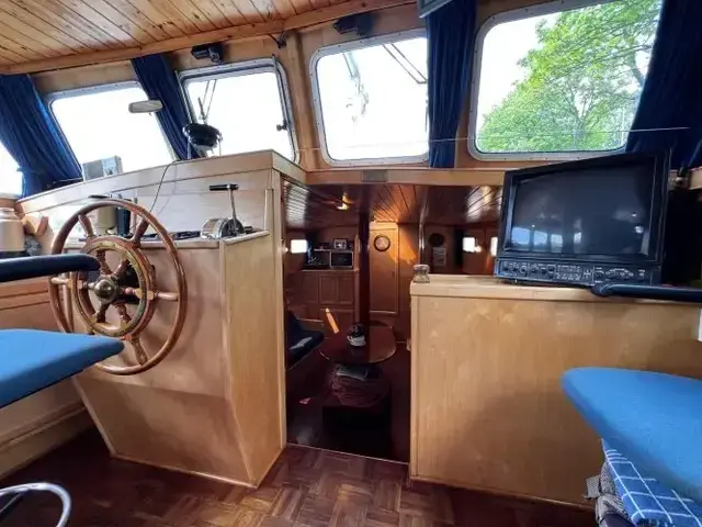 Motor Yacht Combi Kotter 14.95 AK