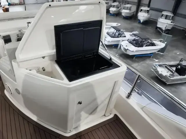 Motor Yacht Feretti 500 Elite