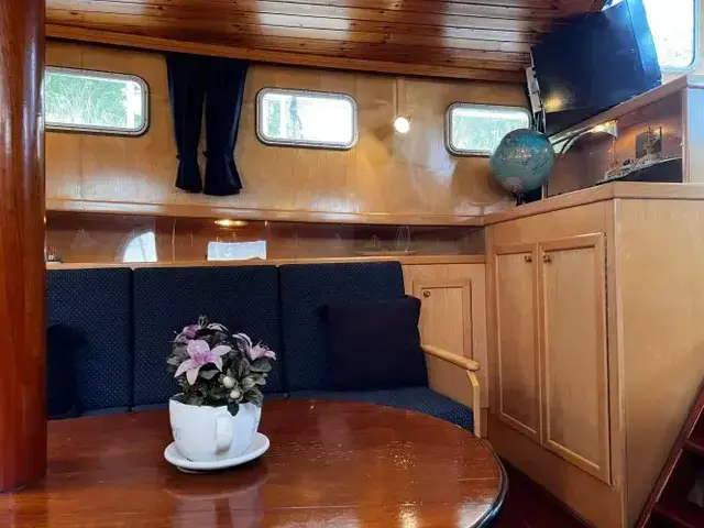 Motor Yacht Combi Kotter 14.95 AK