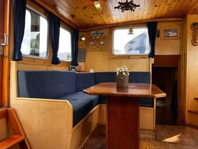 Motor Yacht Combi Kotter 14.95 AK