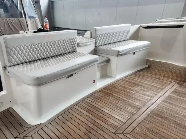 Motor Yacht Feretti 500 Elite