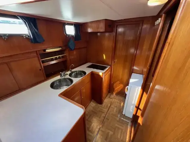 Motor Yacht Monty Bank Spiegelkotter 43 AK Cabrio