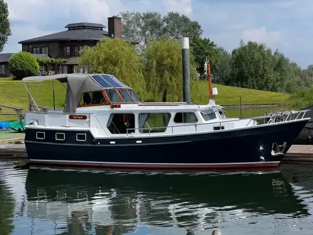 Motor Yacht Van Dongen Trawler 12.20 AK